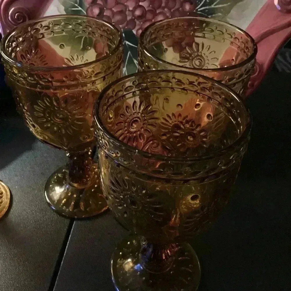 Vintage Wine Glass Goblets Gold Amber Color set of 2 for $25, set of 4 for $40